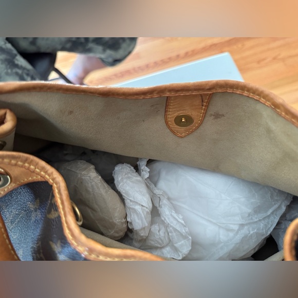 Louis Vuitton Galleria PM Monogram bag - Picture 8 of 10